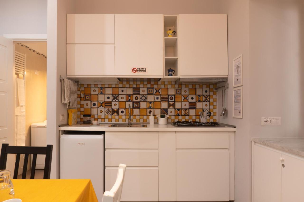Casa Amato_2_Regina Giovanna ナポリ エクステリア 写真